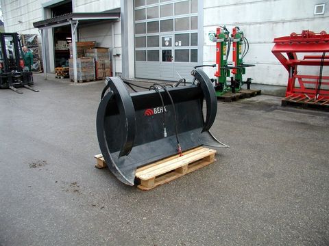 [3319-4110505-1.jpg]