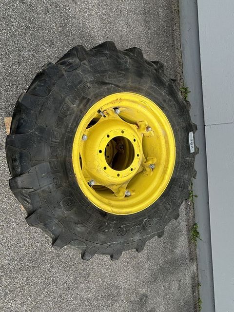 [3319-4468433-4.jpg]