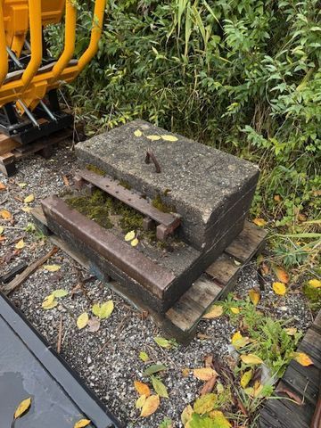 [3319-6310571-2.jpg]