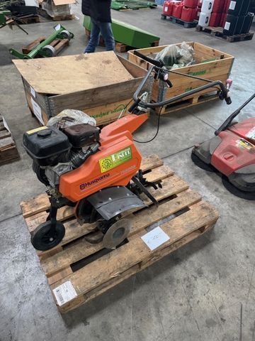 [3319-6364547-6.jpg]