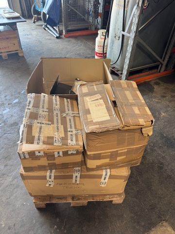 [3319-6376191-1.jpg]