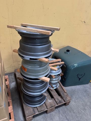 [3319-6376204-0_1.jpg]