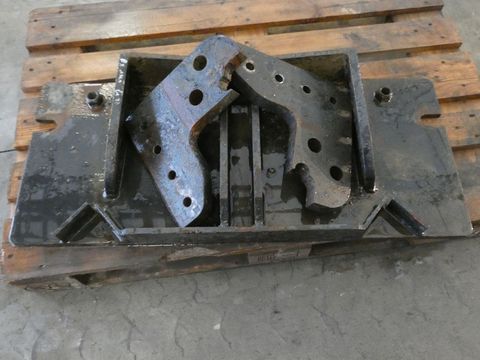 [3342-3530231-2.jpg]