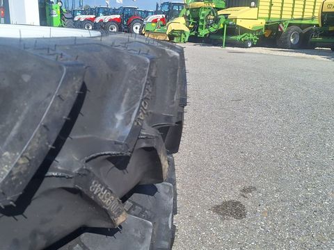 [3342-4199709-16.jpg]