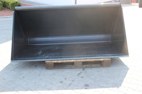 [3342-4321531-8.jpg]