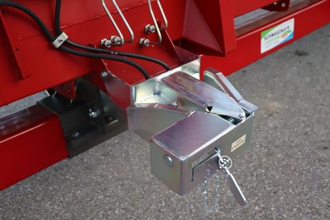 [3342-4374364-8.jpg]