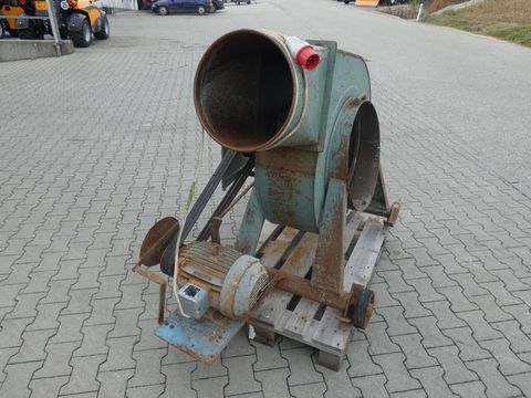 [3342-4415028-2.jpg]