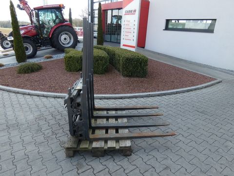[3342-4415081-4.jpg]