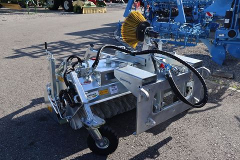 [3342-4674026-3.jpg]
