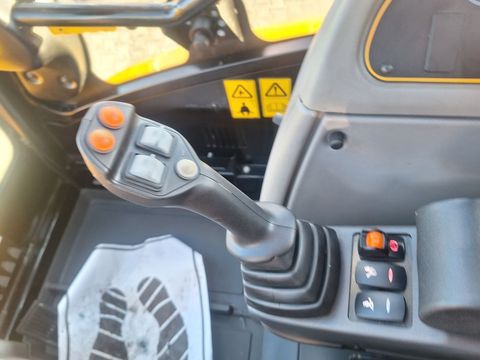 [3342-5038402-17.jpg]