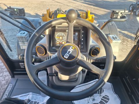 [3342-5038402-20.jpg]