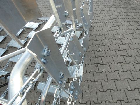 [3342-5127503-10.jpg]