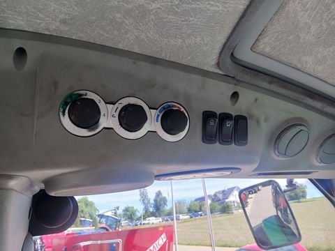 [3342-5158961-16.jpg]