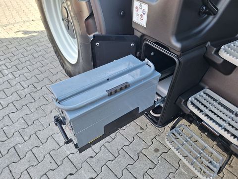 [3342-5314618-12.jpg]