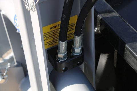 [3342-5449504-19.jpg]