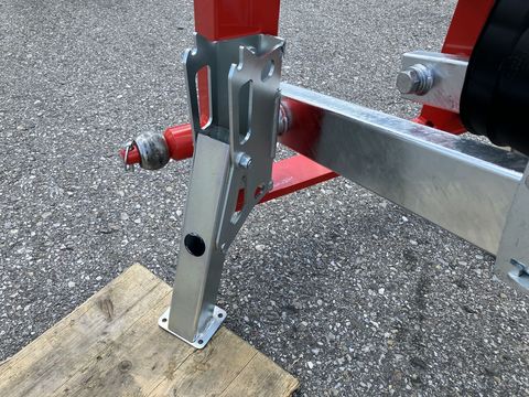 [3342-5534483-11.jpg]