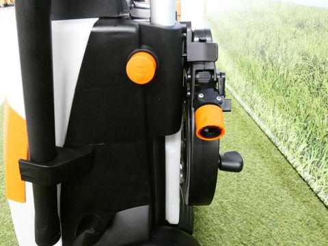 [3342-5559646-9.jpg]