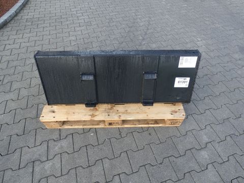 [3342-5563718-1.jpg]