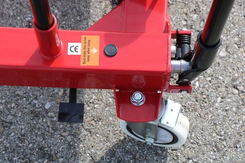 [3342-5642531-4.jpg]