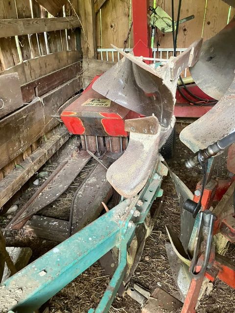 [3342-5696063-0.jpg]