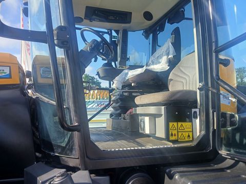 [3342-5806674-11.jpg]