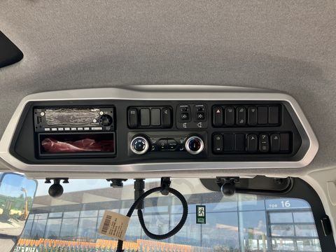 [3342-5899891-15.jpg]