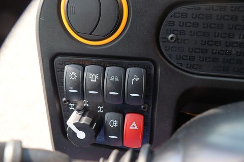 [3342-5910016-17.jpg]