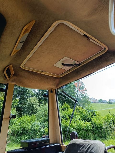 [3342-5910087-7.jpg]