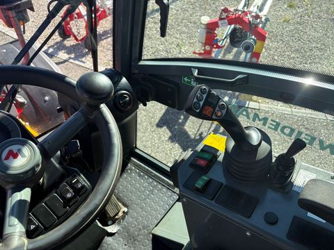 [3342-5981357-12.jpg]