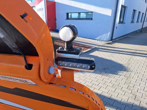 [3342-6197790-9.jpg]