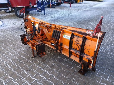 [3342-6239104-1.jpg]