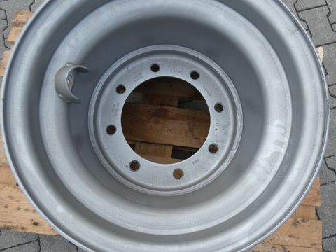 [3342-6297298-6.jpg]