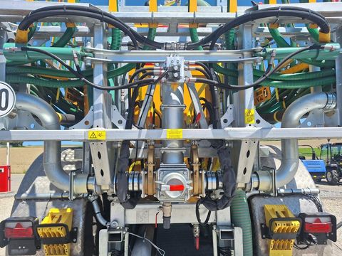 [3342-6310436-15.jpg]