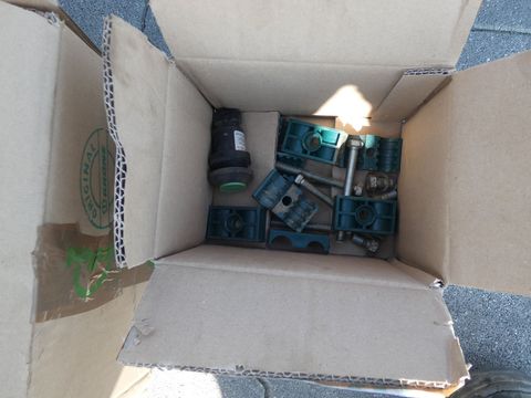 [3342-6315030-14.jpg]