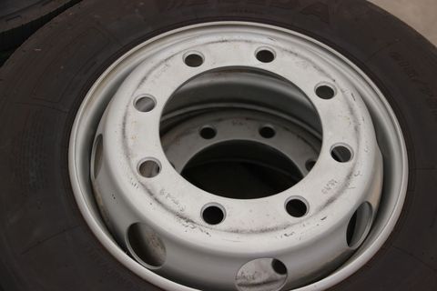 [3342-6315183-5.jpg]