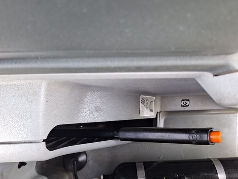 [3342-6325423-19.jpg]