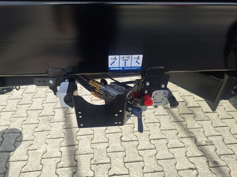 [3342-6343572-11.jpg]