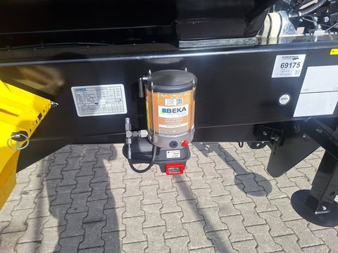 [3342-6343572-12.jpg]