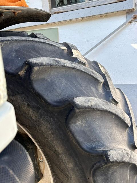 [3342-6348312-18.jpg]