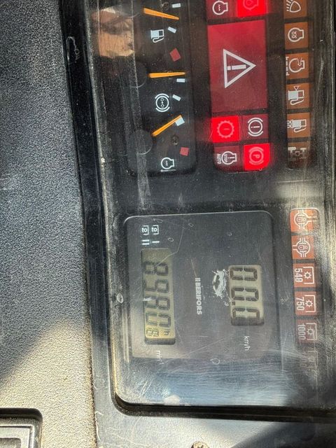 [3342-6348312-9.jpg]