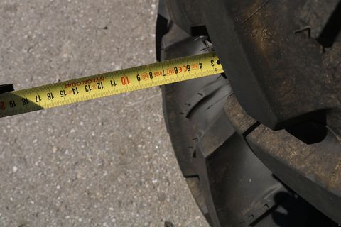 [3342-6386485-12.jpg]