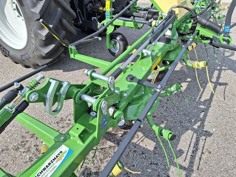 [3342-6391366-11.jpg]