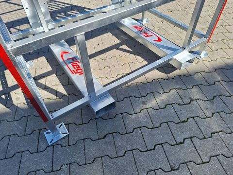 [3342-6427787-11.jpg]