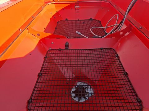 [3342-6439954-8.jpg]