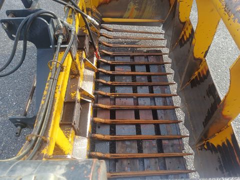 [3342-6469901-0.jpg]