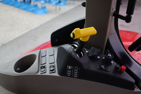 [3342-6474551-16.jpg]