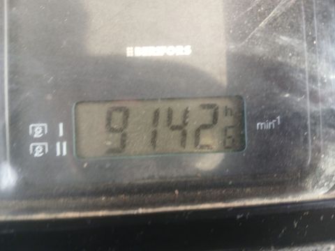 [3342-6499506-15.jpg]