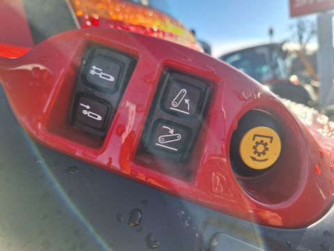 [3342-6502708-21.jpg]