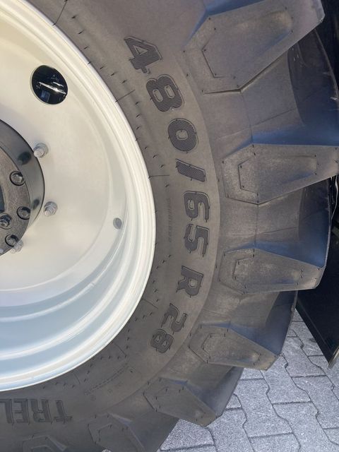 [3342-6502713-16.jpg]