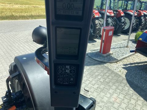 [3342-6502713-25.jpg]